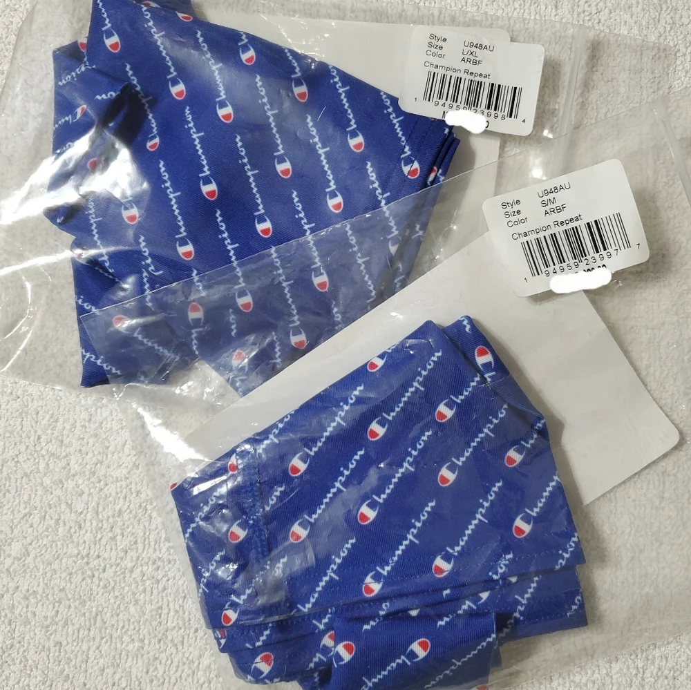 Champion face mask covering
